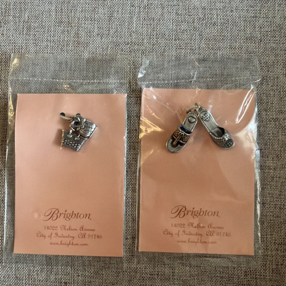 Brighton Silver Tone Charms Lot of 4 Purses and Sandals D23038 D23036 NEW